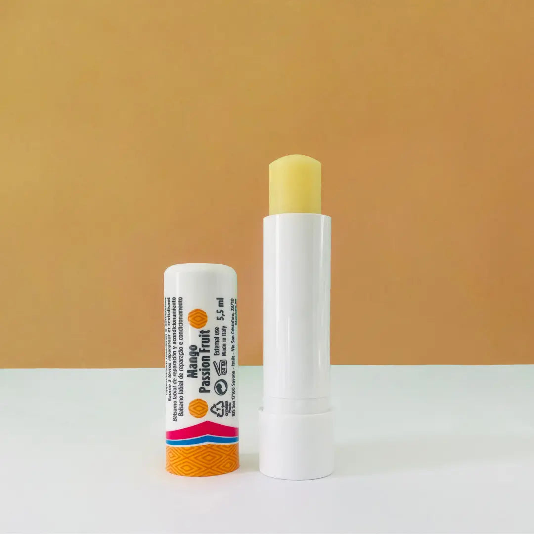 BlancOne® Lips – Balsamo Labbra Naturale Riparatore e Nutriente Ids SpA